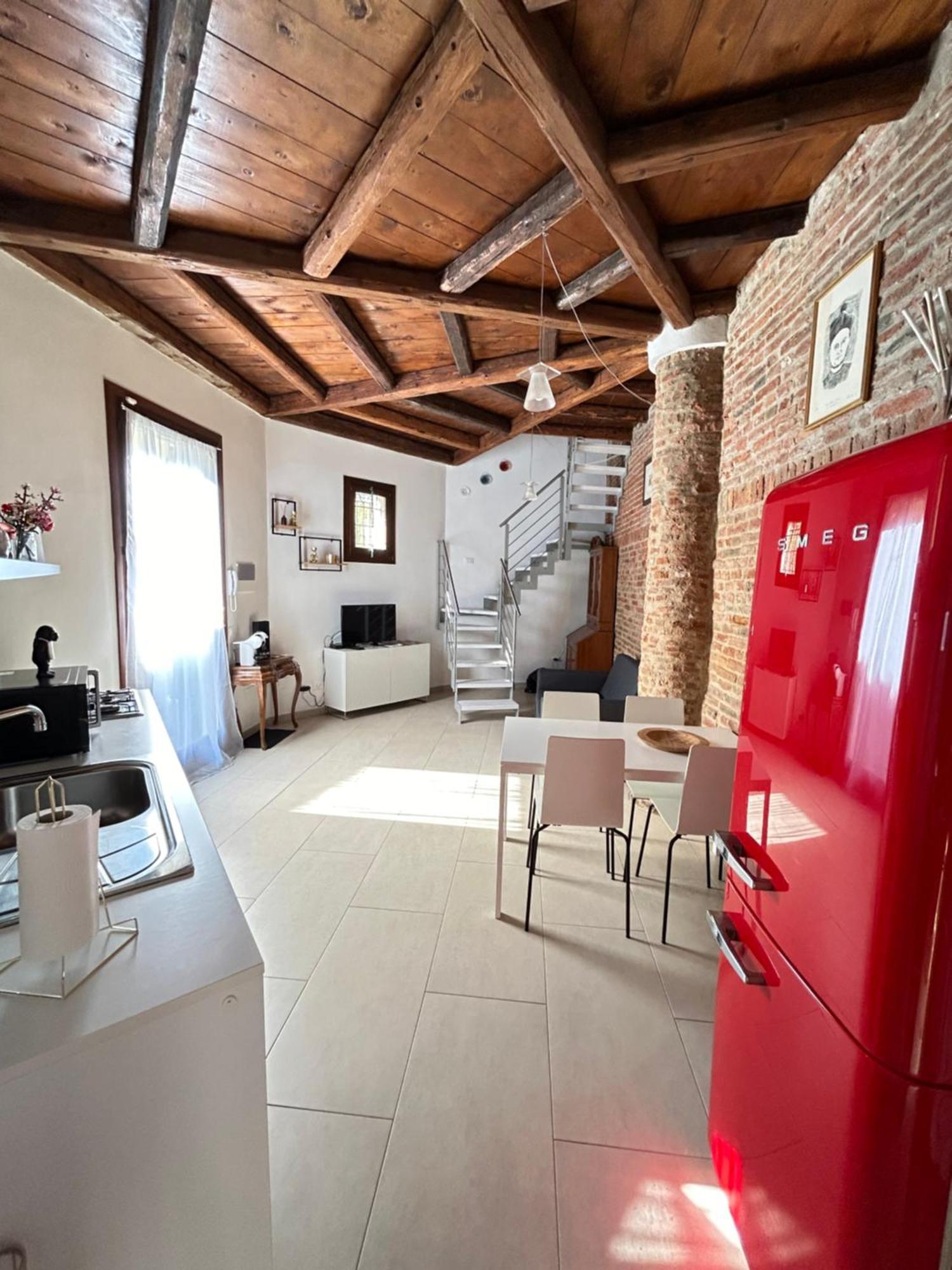 Chiesetta Abside Ex Seminario -Apartment Rovigo Exterior photo